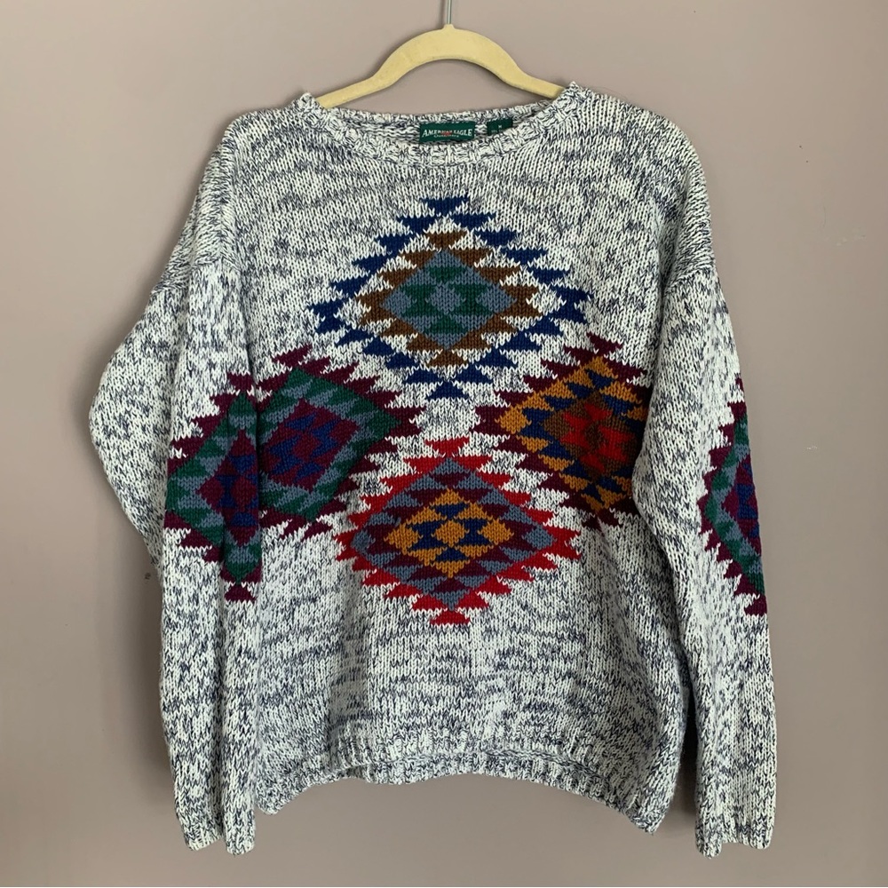 Vintage American Eagle Sweater Size MEDIUM Aztec pattern